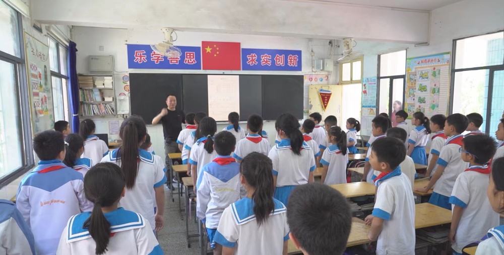 澧水船工号子进学校