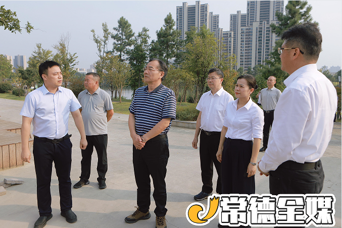 罗毅君在武陵区督导检查大气污染防治、秸秆综合利用工作
